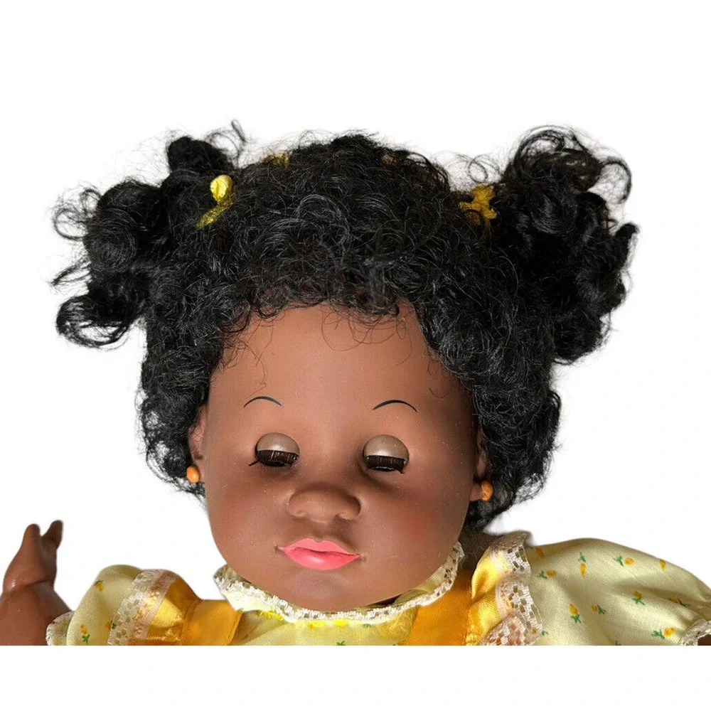 Vintage 1987‎ Satin 'n Lace African American Sleepy Eyes 19